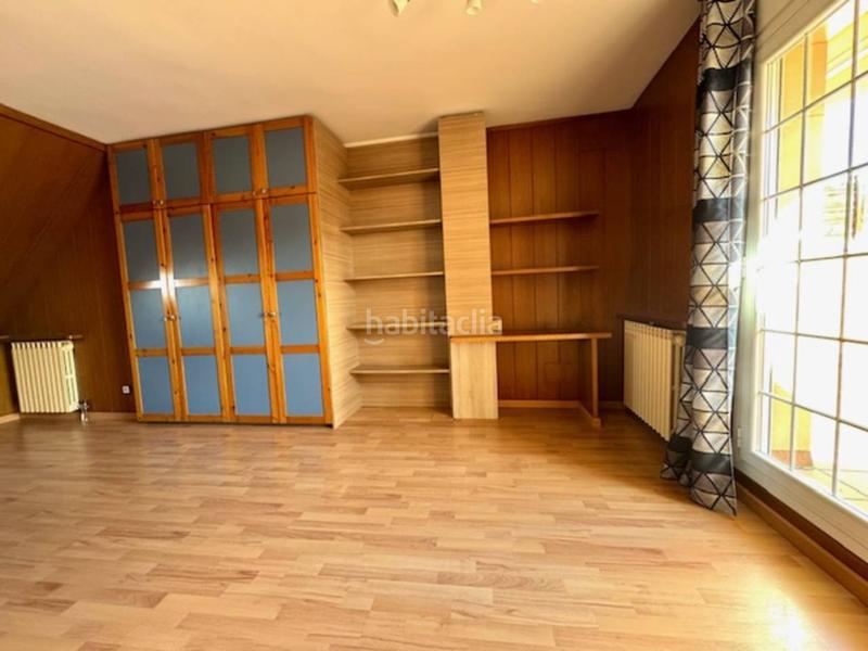 Foto fc2e67f7-9fbe-4468-bb68-1b0b170667e0. Zweistöckige wohnung mit heizung parking in Centre - Passeig i Rodalies Manresa