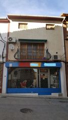 Local Comercial en Calle mayor 17. Local en venta o alquiler en s�stago