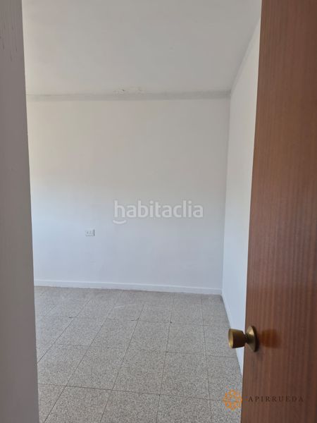 Foto 0451eb76-9ba4-4591-adf8-5ffbe2488fe2. Casa a calle espejos 3d a Quinto