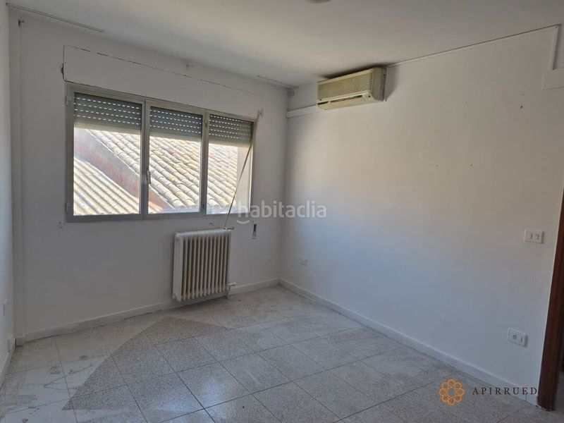 Foto b1a74040-a1cf-4cdc-bc9c-6989762eff69. Casa a calle espejos 3d a Quinto