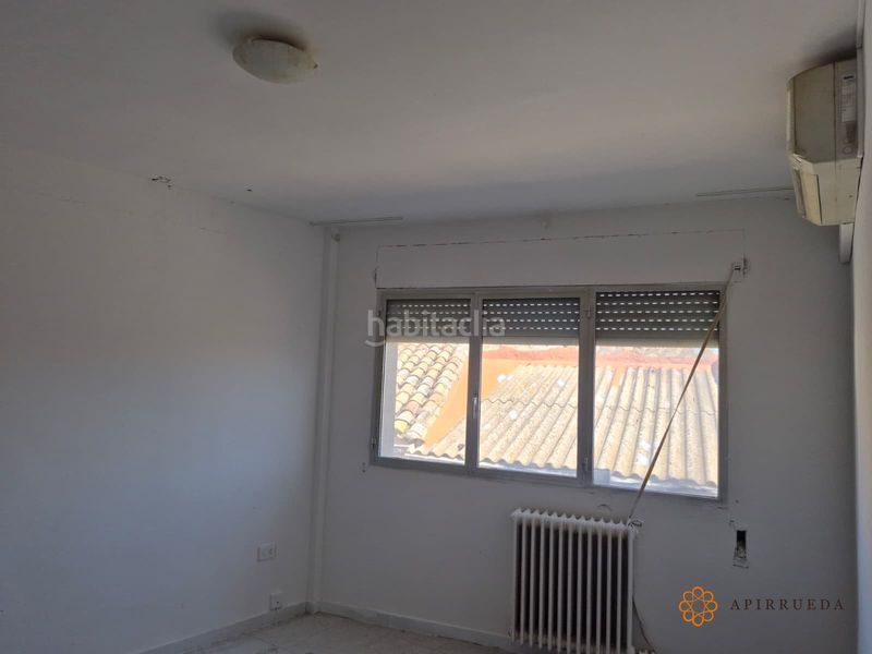 Foto e23ecef1-db3d-4d44-aafb-8928d1e0b3e6. Casa a calle espejos 3d a Quinto