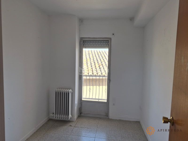 Foto e04958a9-331d-4c0c-831c-3fade98b1463. Casa a calle espejos 3 a Quinto