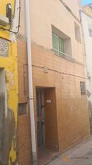 Casa  Calle baja virgen. Casa céntrica doble reformada en híjar