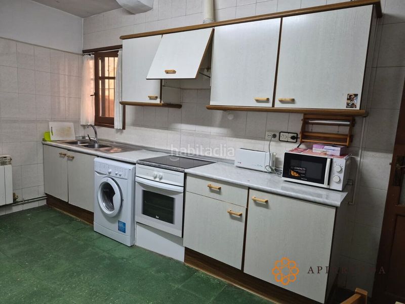 Foto a97079db-d99b-423c-835c-e26de4d19221. Casa a calle mayor 12 a Alborge