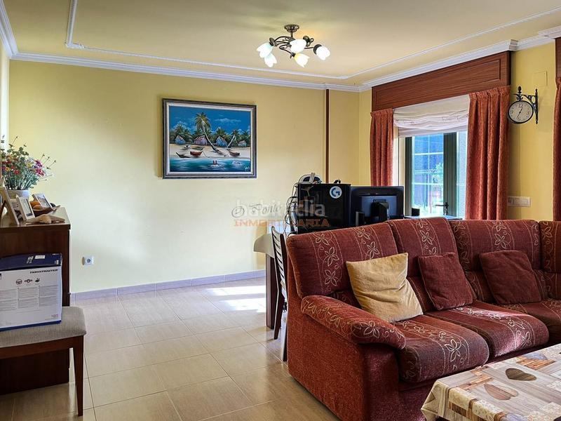 Foto 2ce1244d-7048-4bc5-9798-46d9ab393aaf. Casa con riscaldamento parcheggio piscina in Fene