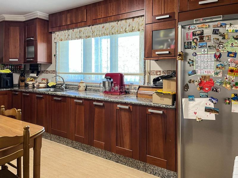 Foto 13712867-8fcc-4f6a-a762-b6fa702aff5f. House with heating parking pool in Fene