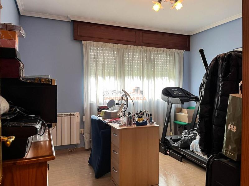 Foto 6c60dfc2-a16f-4a1b-afb1-e2b93b5f7a67. House with heating parking pool in Fene