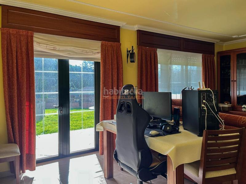 Foto edaf77fa-d2b2-4d40-b567-e66284493d35. House with heating parking pool in Fene