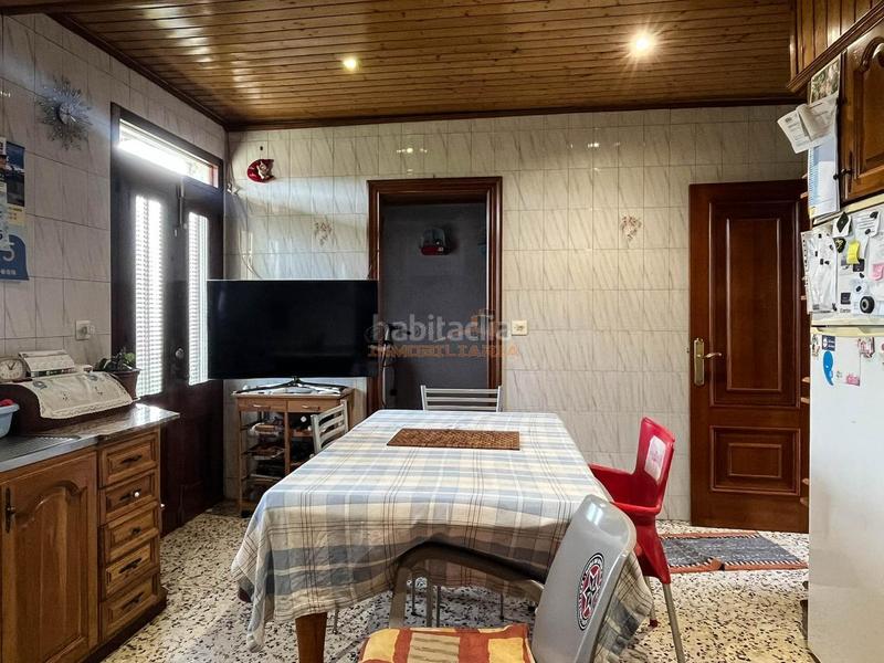 Foto 543105ff-514f-46c3-8e0d-0fcae88e46a4. Maison avec parking dans Sedes - Pedroso - Doso Narón
