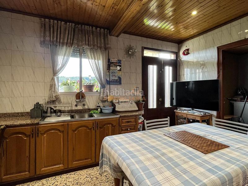 Foto be23e763-6897-43fa-8b84-ecc20b23f7b2. Maison avec parking dans Sedes - Pedroso - Doso Narón