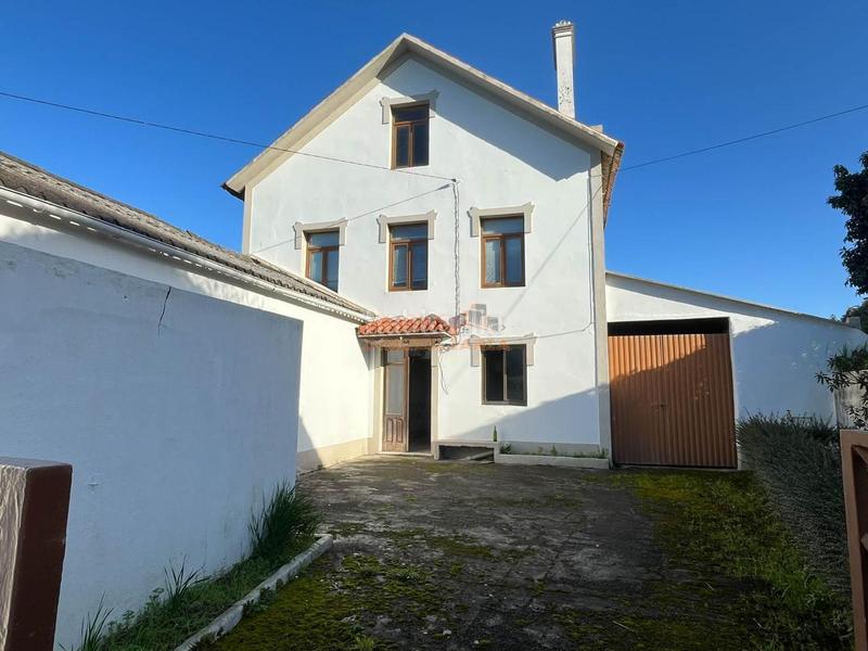 Foto 95f8f3d9-56ca-44bb-9fc5-d1883122585e. Casa con parcheggio in Fene