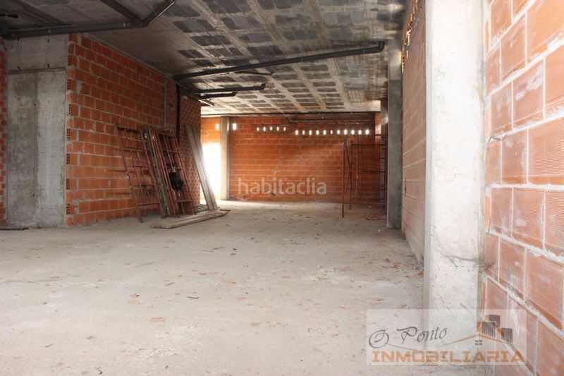 Foto e82d041a-2117-4550-8b45-f581205fb8b2. Local comercial a Piñeiros - Freixeiro Narón