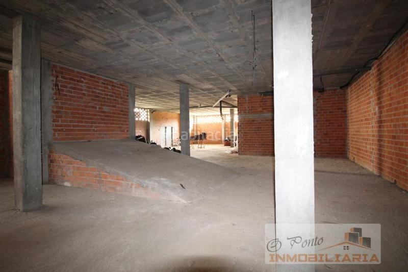Foto d2d85bcc-1cd0-43b8-bb69-98ff47ad8186. Local comercial a O Feal - Xubia Narón