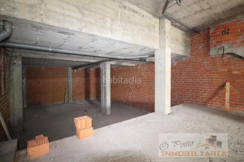 Foto 930eb858-035b-43ff-9a27-54d2d9b29003. Local comercial en O Feal - Xubia Narón