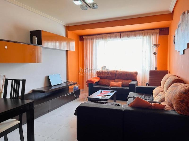 Foto c0a02759-08d8-48f3-b8d6-b4e092c671e0. Flat with heating parking in A Malata - Catabois - Ciudad Jardín Ferrol