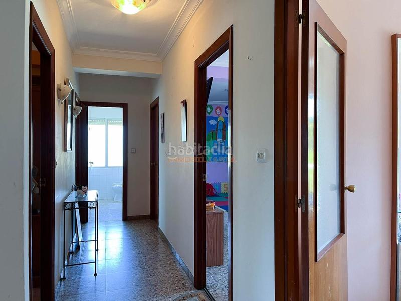 Foto 425ccba9-fca0-49ba-81c2-7241e8f4cbf0. Casa con parcheggio in Sedes - Pedroso - Doso Narón