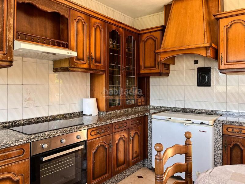 Foto d991e1e5-40fb-4474-9d75-f1a55bad69a5. Casa con parcheggio in Sedes - Pedroso - Doso Narón