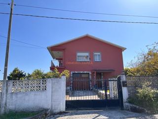 Maison à Ares