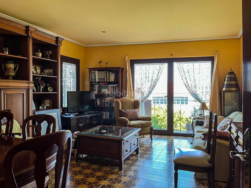 Foto 6369a31c-abb2-4990-80f3-096a93ec659a. Casa en Neda