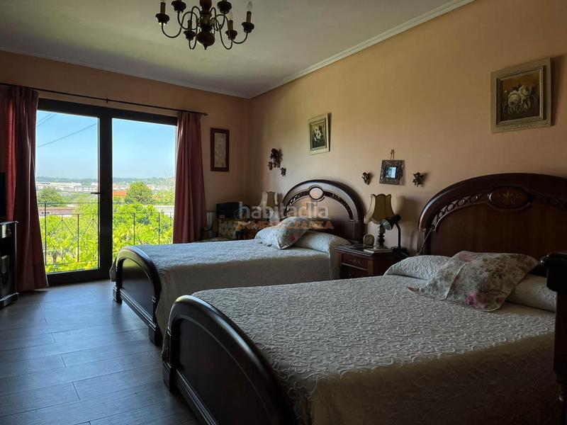 Foto 20385bc4-8cce-420c-8750-391416201bfb. Maison avec chauffage parking dans Neda