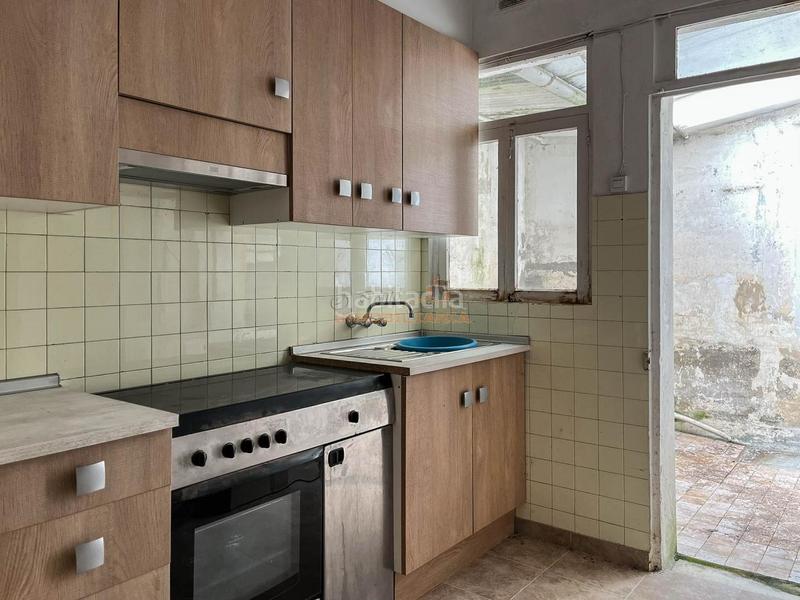 Foto 6dedcada-cf06-4f81-8f7f-4371bbf4bc98. Maison avec chauffage parking dans Neda