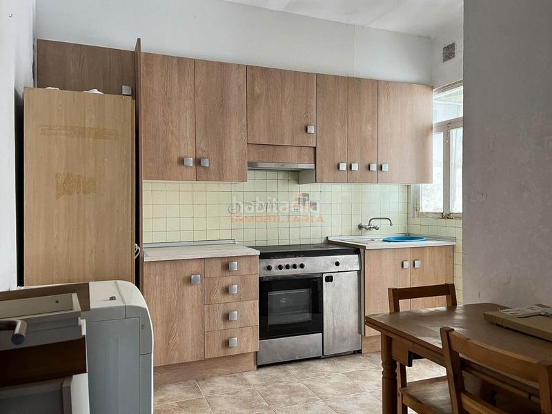 Foto cee7c021-a6d0-4fac-a829-7f699943ed36. Maison avec chauffage parking dans Neda