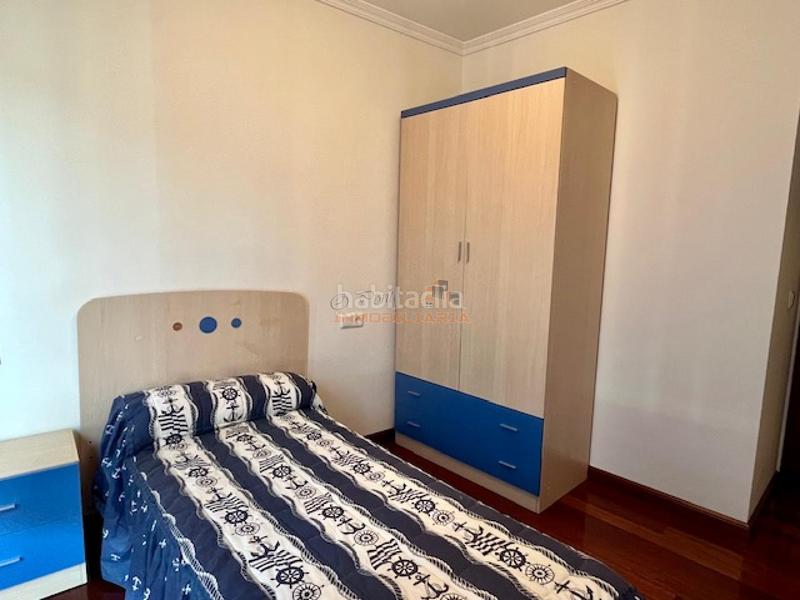 Foto f324d601-2653-4c1d-a45b-81d6f06dd513. Dúplex en Piñeiros - Freixeiro Narón
