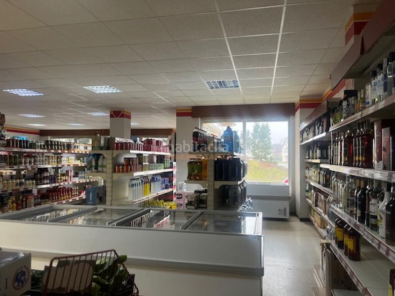 Foto 124a75ea-9475-4ae0-a6c9-455c0e054613. Traspàs local comercial a Moeche