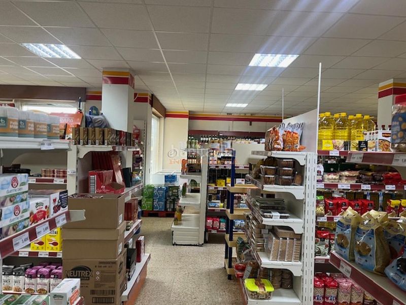 Foto 68f884ce-4530-4bd2-98e1-bb84f86f3d63. Traspàs local comercial a Moeche