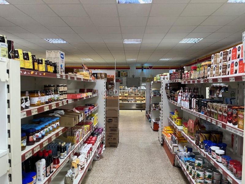 Foto 8bac9aa8-17e1-41f1-88a6-dcf0be8e6851. Traspàs local comercial a Moeche