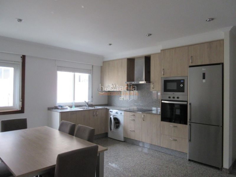 Foto a81b8e2f-737d-4b6f-a9f4-f87f0d09a15f. Piso en Piñeiros - Freixeiro Narón