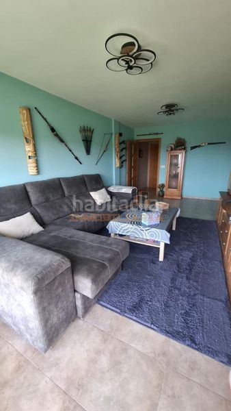 Foto c5fc3db5-bc4b-4e62-b70b-497a3805804c. Pis amb aparcament a Fene