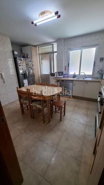 Foto f472021f-9d99-4b8b-acff-58e682cb1a4c. Pis amb aparcament a Fene