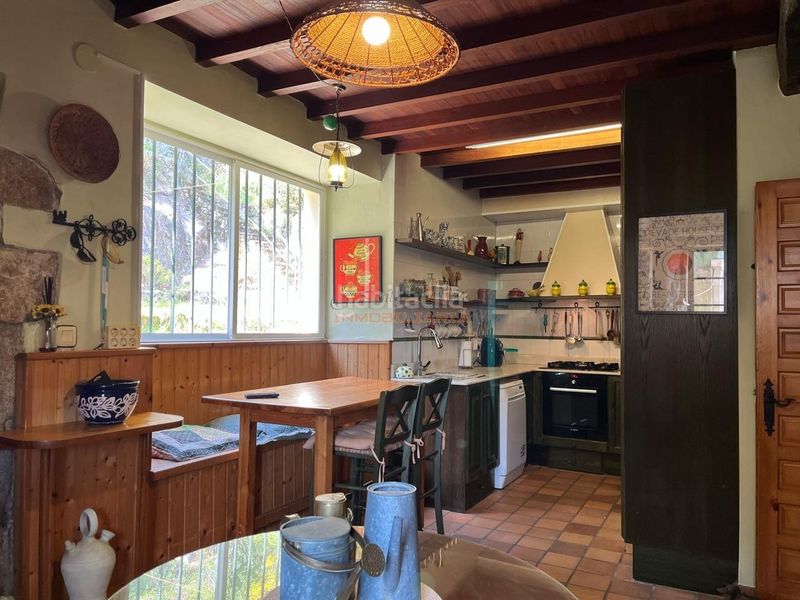 Foto 3b04a139-73c2-425f-8ee2-8102e8f4d100. Casa amb calefacció a Área Rural Ferrol