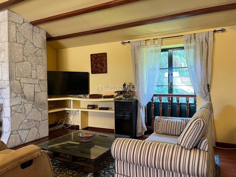 Foto a0732b84-9e0e-4446-abe7-2cc75f67668c. Casa amb calefacció a Área Rural Ferrol