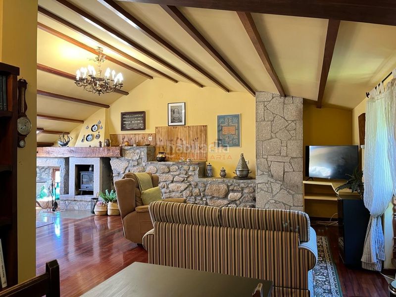 Foto cac78f18-ae93-4173-bb28-bada3ffbdf64. Casa amb calefacció a Área Rural Ferrol