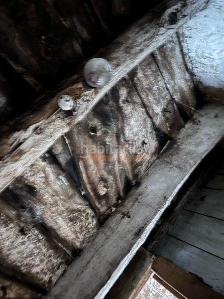 Foto badedba0-0b9a-4a3d-889a-02d369093bf3. Casa amb aparcament a Somozas (As)
