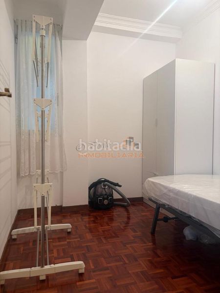 Foto 0e1dfbd1-9562-4db7-81be-85e0e4422464. Piso en O Feal - Xubia Narón