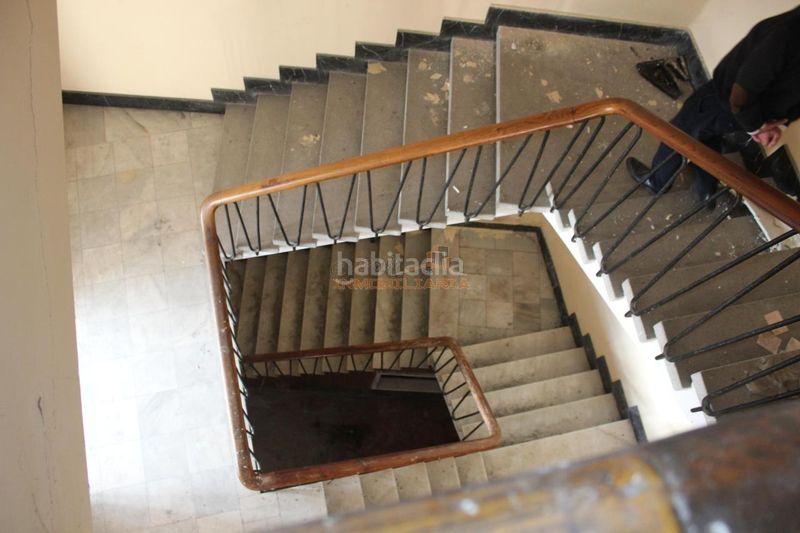 Foto 8ef997e0-02ca-4466-9e81-0acd75a6522d. Edificio en Neda