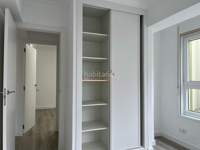 Foto d8dd6a06-0ad6-4cc8-b013-0b85564eda47. Pis a Centro Ferrol