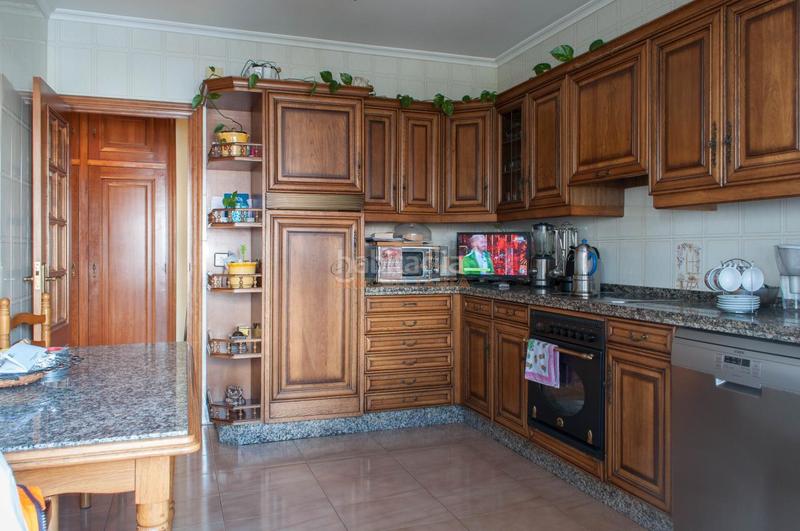 Foto fcbd60f1-7cad-4772-87df-c6add96c9a86. Piso en Esteiro Ferrol