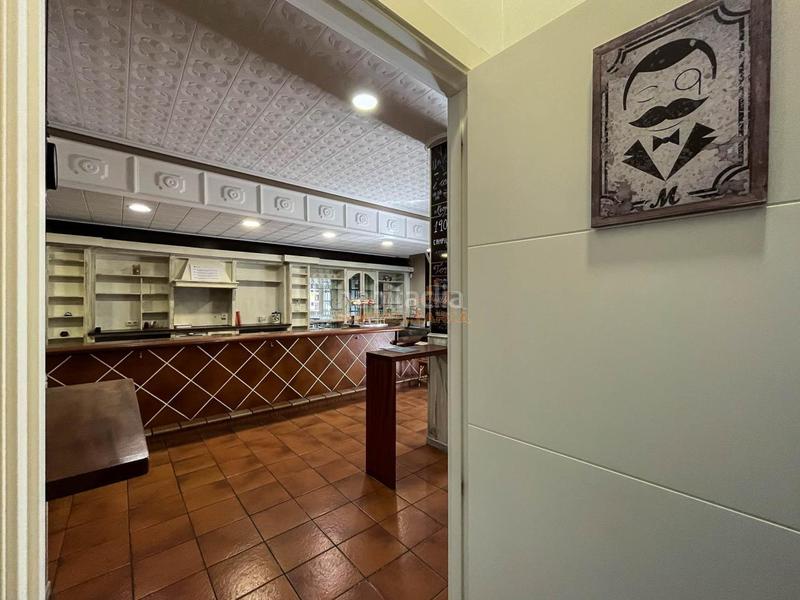 Foto 5962386e-eb60-4b0c-9ca9-e6851111f169. Local commercial dans Piñeiros - Freixeiro Narón