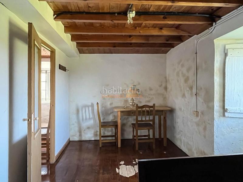 Foto 4fc8c495-edc1-454d-9d0d-ef61d3f80e79. Casa con parcheggio in Somozas (As)