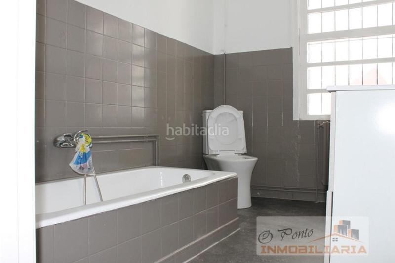 Foto c7d54a7e-18b8-4e4b-8eaa-1b9072a3ff0a. Local comercial a O Feal - Xubia Narón