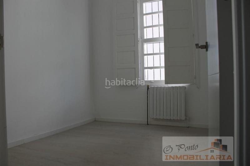 Foto f9865b09-70de-42e1-abb7-4b8db4faa686. Local comercial a O Feal - Xubia Narón