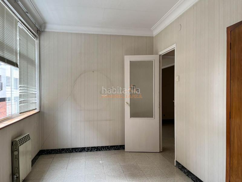 Foto afca3f05-b407-426c-a6e9-e4a854ce42bb. Casa amb aparcament a A Gándara Narón