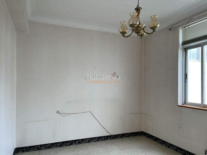 Foto cb963323-a498-4de9-b53f-2a01a168e17f. Casa amb aparcament a A Gándara Narón