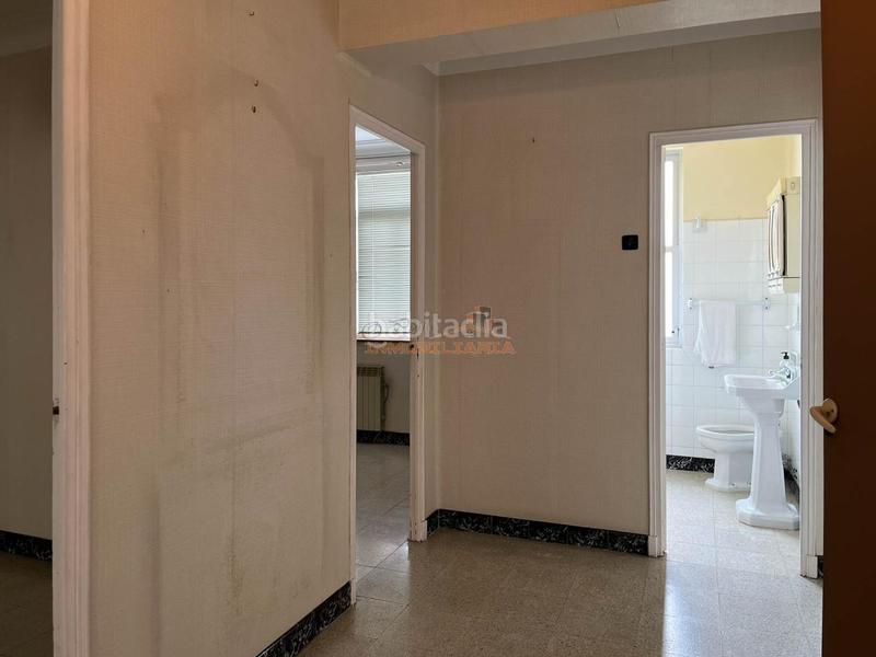 Foto daf16800-5a78-47d0-ab1d-387b31711a04. Casa amb aparcament a A Gándara Narón