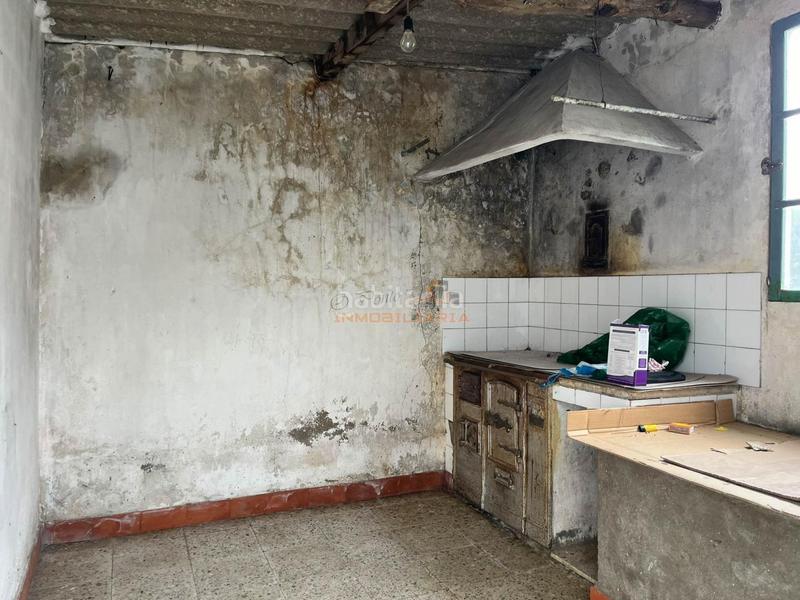Foto ffd9c242-7162-468c-962f-e4911d050d24. Casa amb aparcament a A Gándara Narón