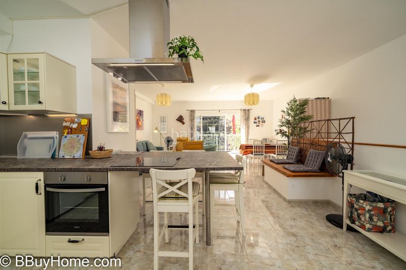 Foto fa7ba778-2424-4521-bd9a-02c6e570ea62. Location duplex avec parking dans Mogán pueblo Mogán